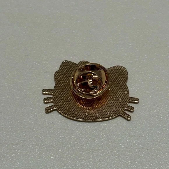 Hello Kitty Pin - Picture 2 of 2